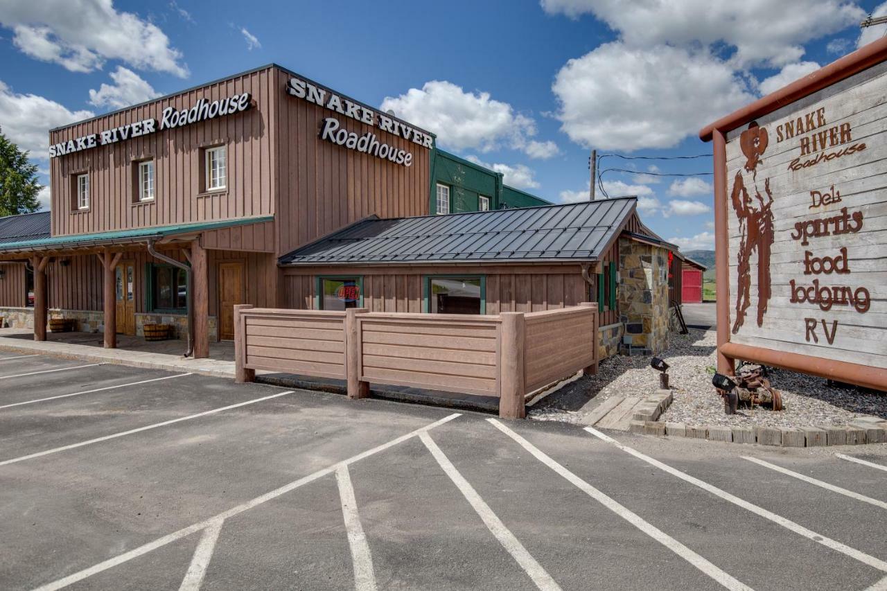 Snake River Roadhouse By Kabino Air Conditioning Wifi Bar Below Pool Table Shuffleboard Yummy Food Swan Valley Bagian luar foto
